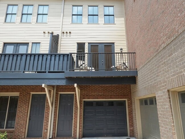 Building Photo - 4712 Dogwood Aly