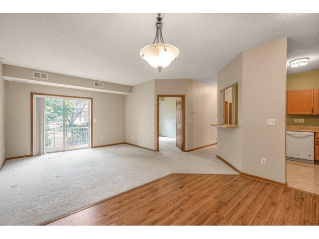 Building Photo - 114200 Hundertmark Rd W