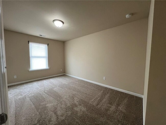 Building Photo - 3220 Blue Springs Trace