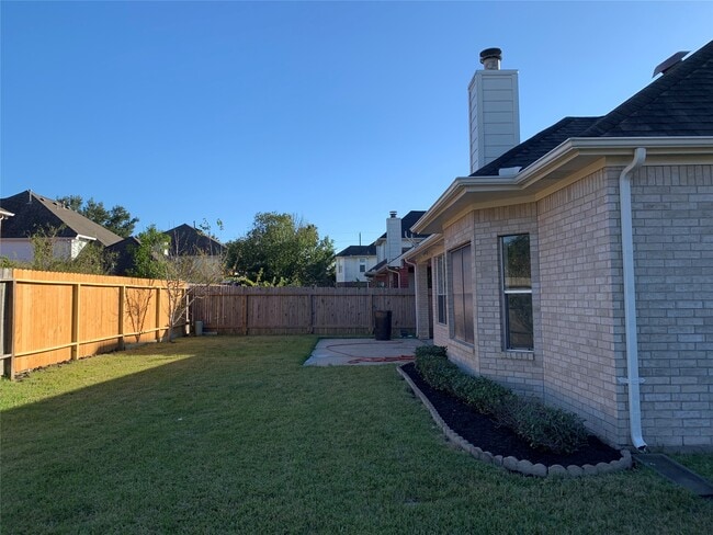 Building Photo - 12203 Meadow Ln Ct