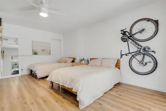 Building Photo - 7380 NW 44th Ct