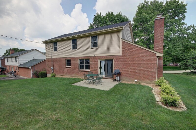 Building Photo - 438 Larkspur Ct