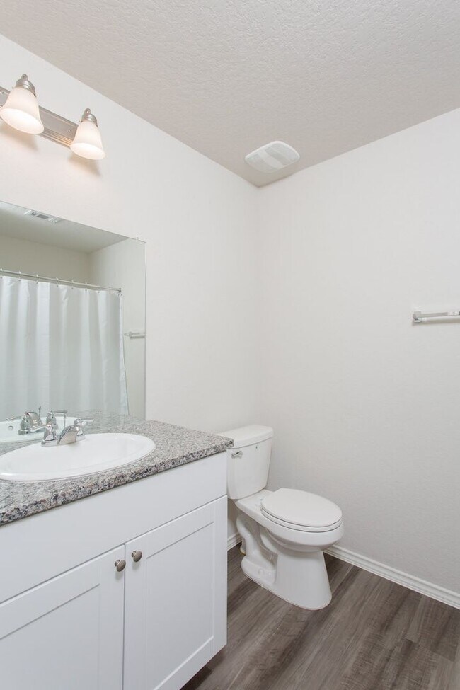 Building Photo - Beautiful 4 bedroom home in Rosillo Creek!...