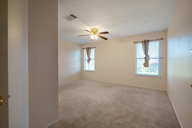 Building Photo - 17131 Dashwood Creek Dr