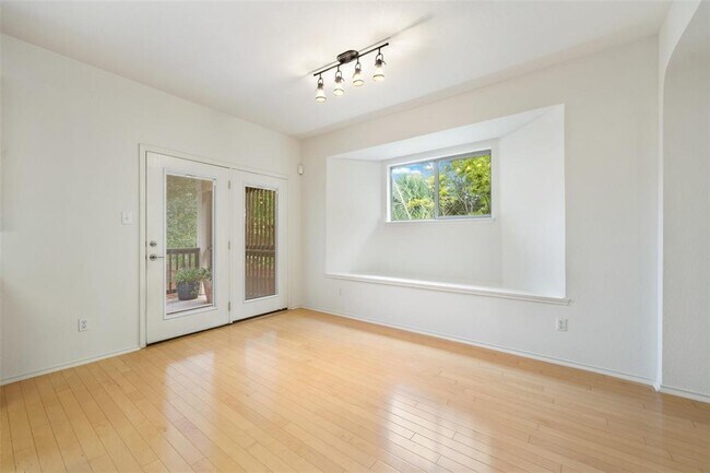 Building Photo - 2117 Sage Canyon Dr