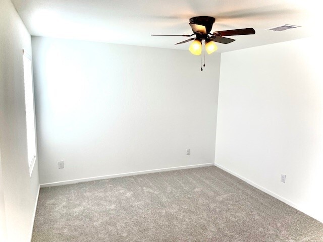 Building Photo - 320 Bush Mdw Ln