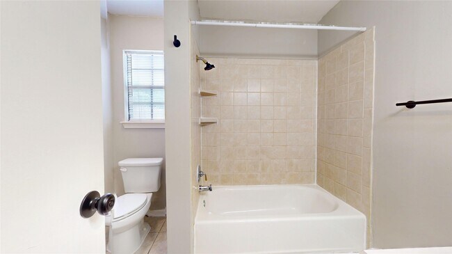 Building Photo - 5127 Girnigoe Dr