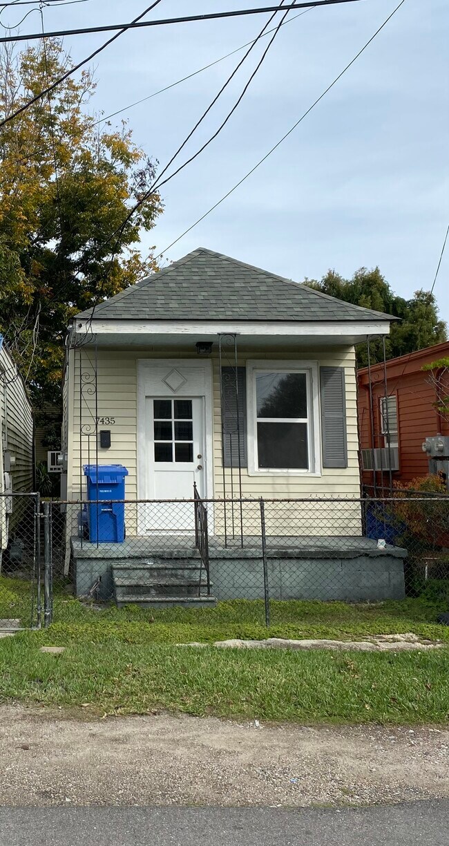 Primary Photo - 7435 Garfield St