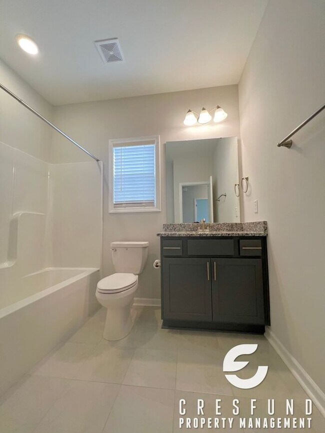 Building Photo - For Rent – 3BR/2BA Home in Bunnlevel!with ...