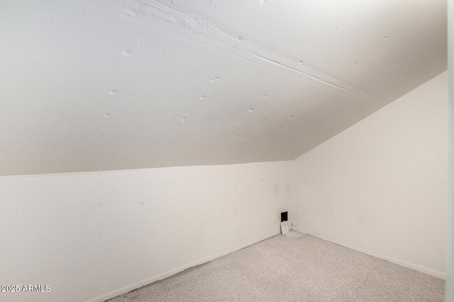Building Photo - 2040 S Longmore