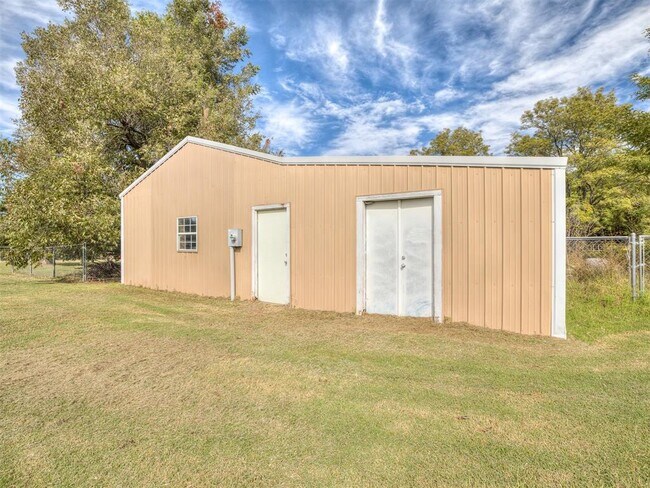 Building Photo - 935 Pendergraft Way