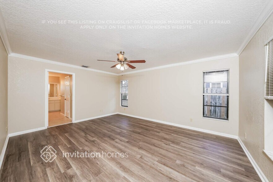 Building Photo - 845 Daffodil Dr