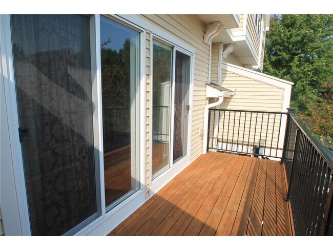 Building Photo - 2495 121st Cir NE