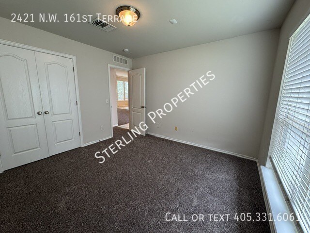 Building Photo - 2421 NW 161st Terrace
