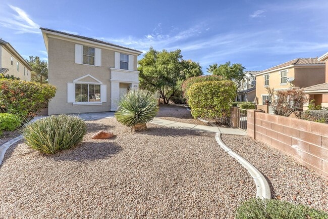 Building Photo - Beautiful 2 story home in Peccole Ranch.