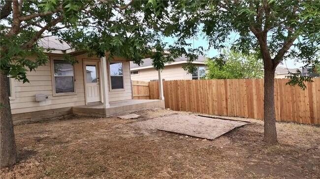 Building Photo - 12301 Sky Harbor Dr