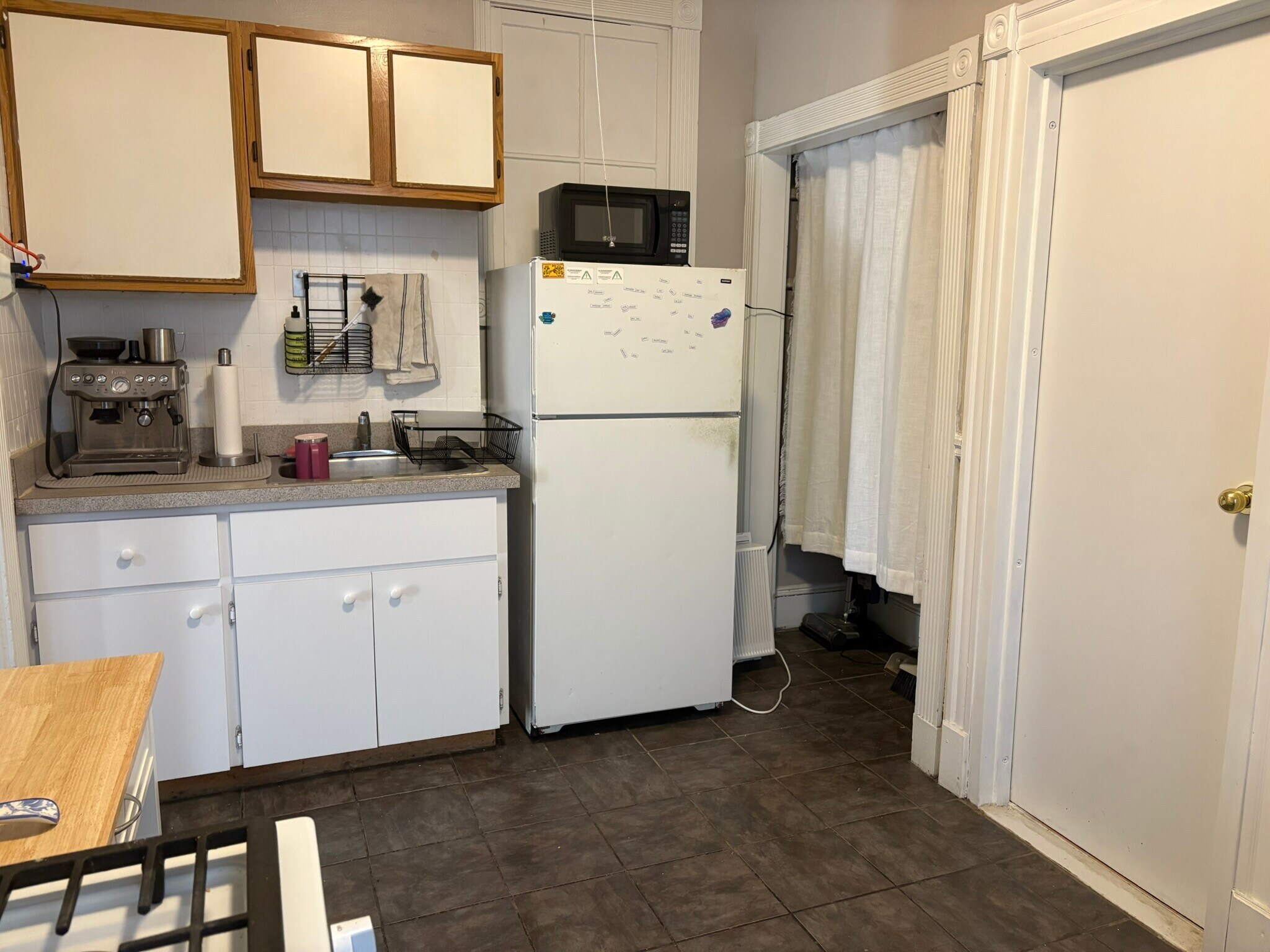 Building Photo - 1066 Commonwealth Ave