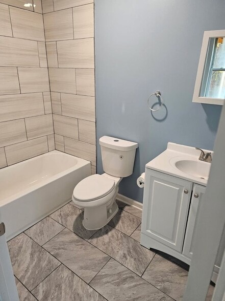 Building Photo - 58 S Main St