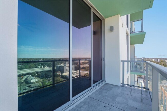 Building Photo - 777 3rd Ave N
