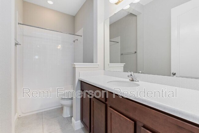 Building Photo - 9211 Neher St