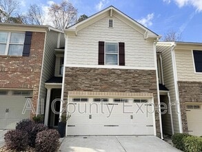 Building Photo - 187 Townview Dr