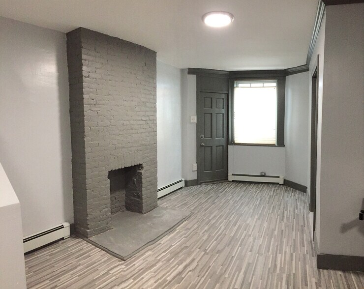 Building Photo - 183 Carteret Ave