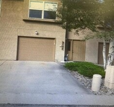 Building Photo - 2134 Austrian Way