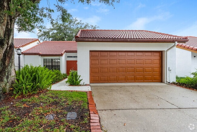 Building Photo - 11504 Robles Del Rio Pl