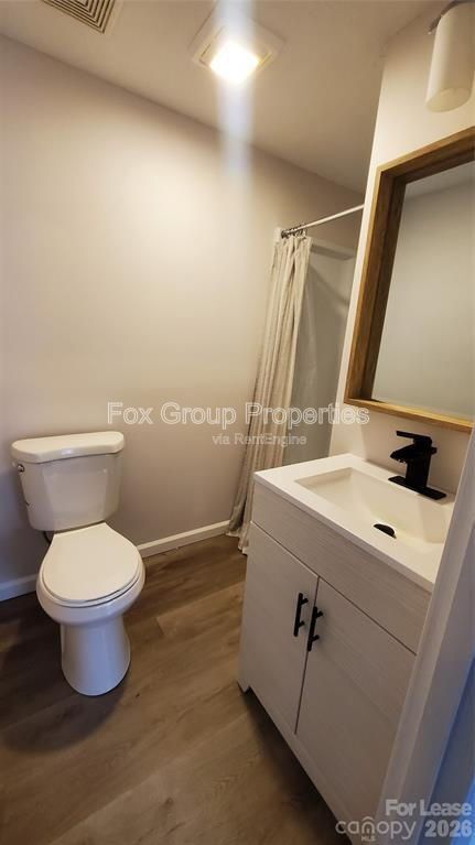 Building Photo - 132 Mt Mourne Loop