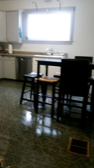 Building Photo - 288 E 1st St