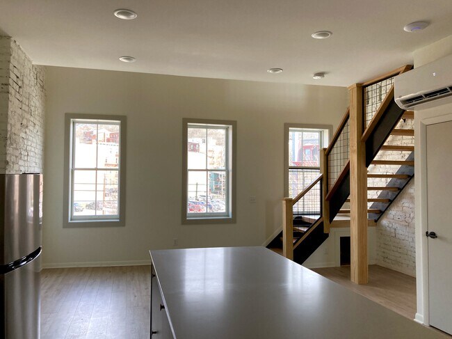 Building Photo - The Garber #2