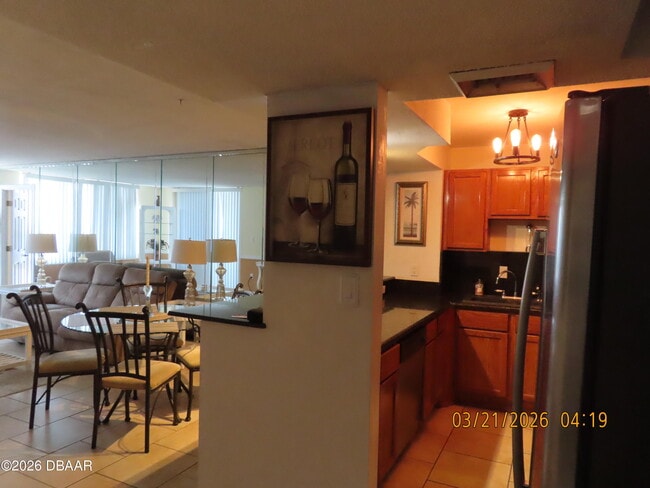 Building Photo - 3043 S Atlantic Ave