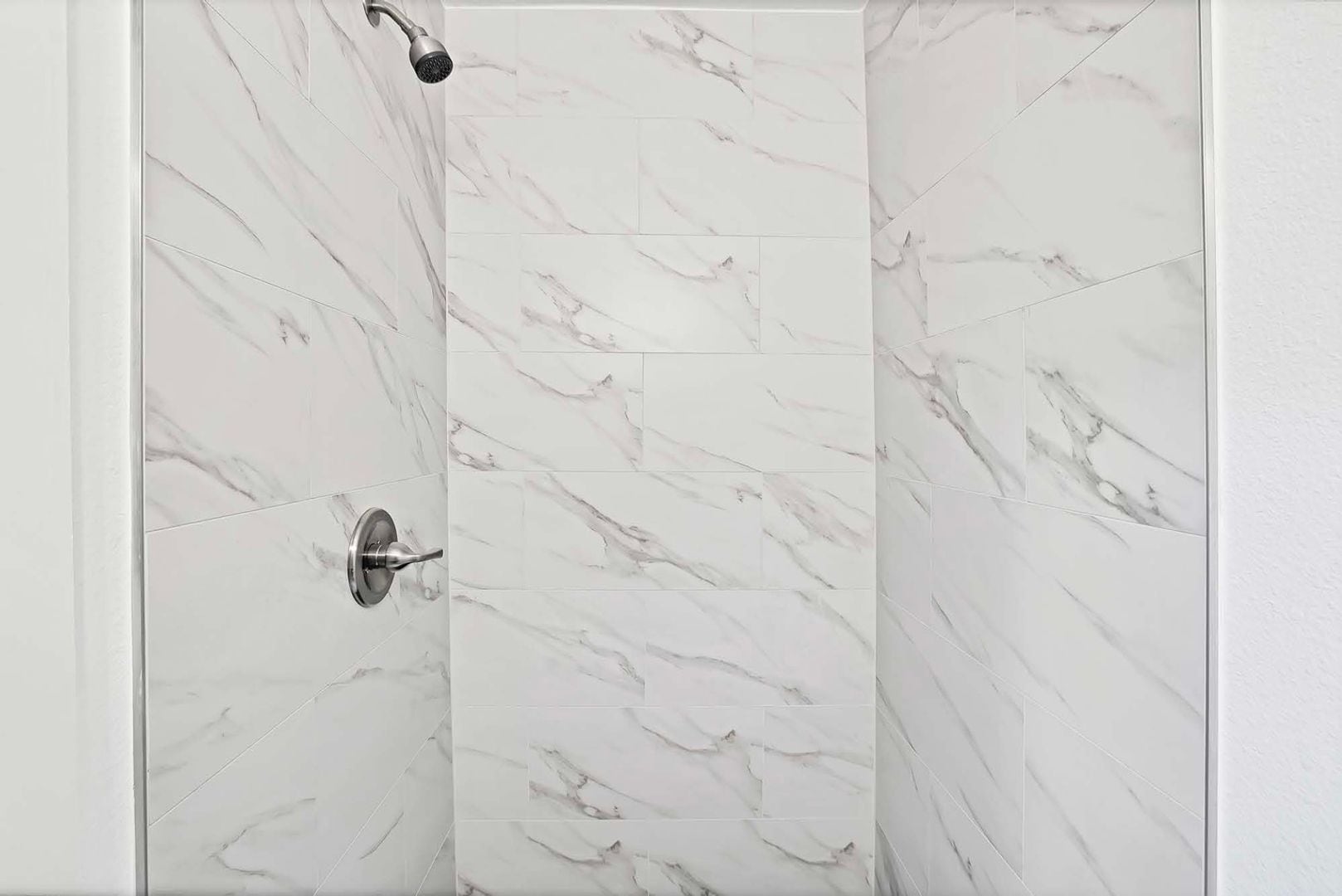 Building Photo - 1520 Valley View St