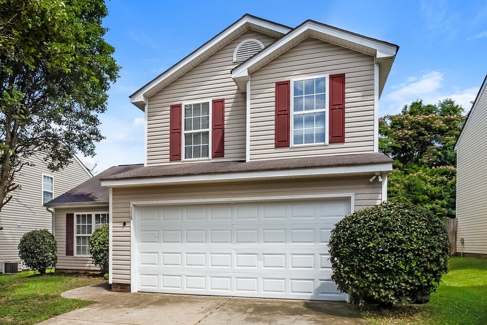 Building Photo - 1028 Jordans Pond Ln