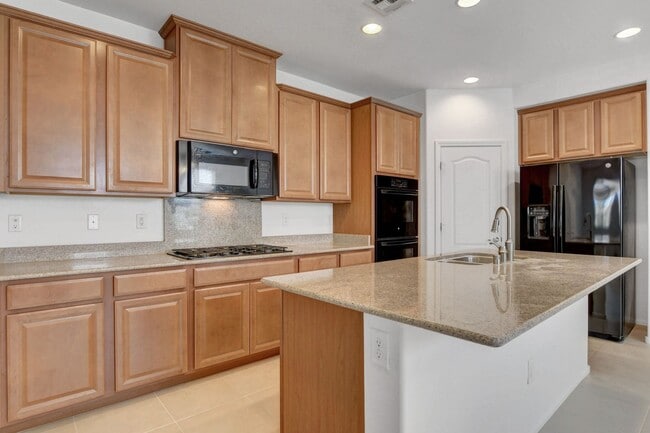Building Photo - Stunning 4 bd Home in Spring Valley Coming Soon! Duel primary suites!