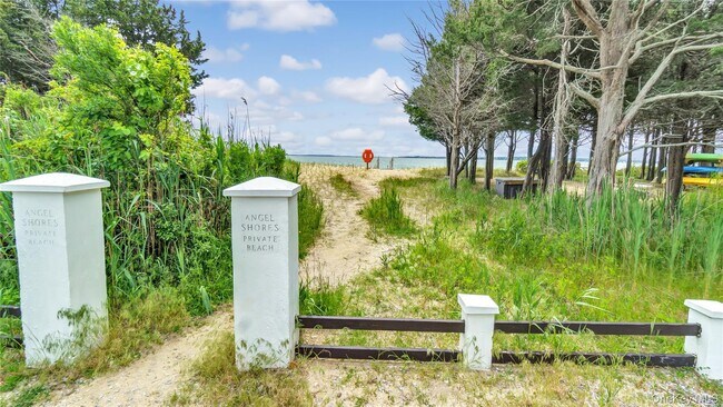Building Photo - 60 Water Terrace