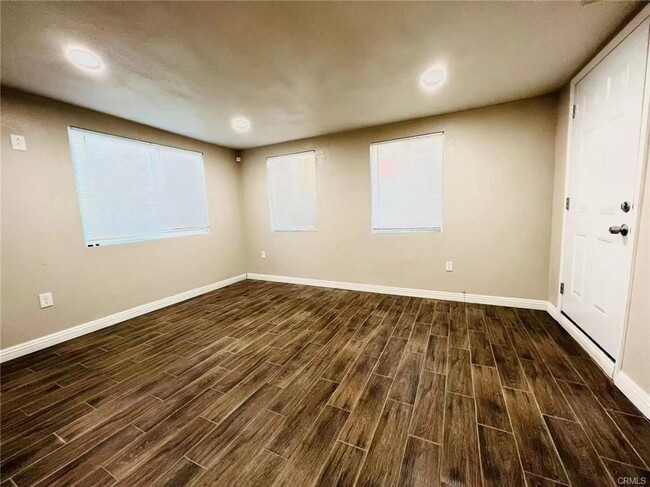 Building Photo - 7146 Windemere Pl