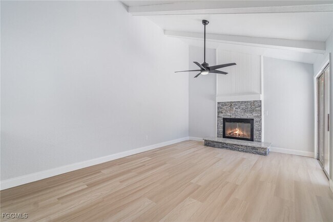 Building Photo - 17287 Timber Oak Ln