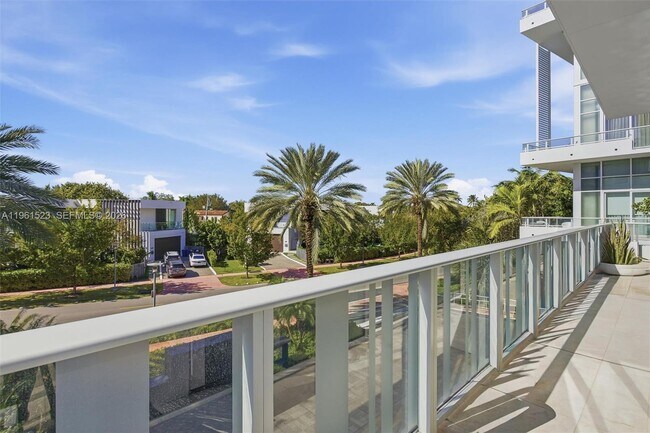 Building Photo - 4701 Meridian Ave