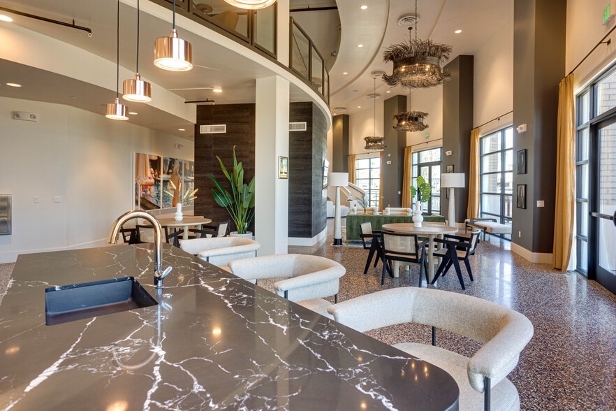 Seventyone15 McDowell 7115 E McDowell Rd Scottsdale AZ 85257