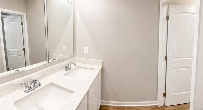 Building Photo - 7700 Shaddix St