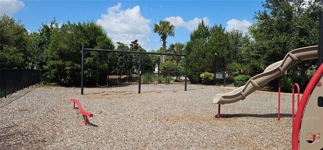 Building Photo - 5761 Groundsel Cir