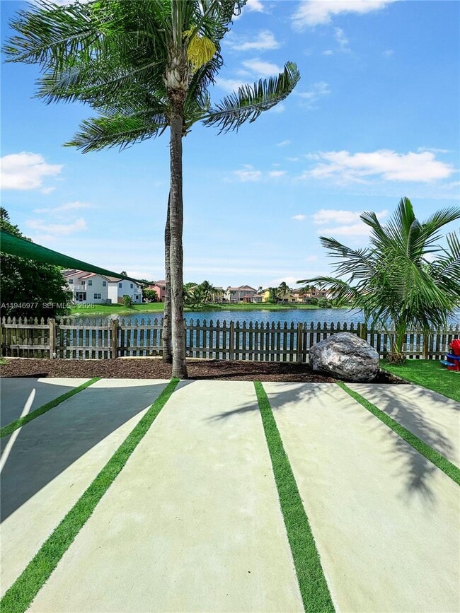 Building Photo - 15481 SW 47th Terrace