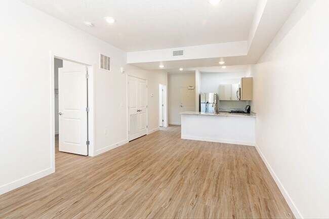 Building Photo - Newly Built Park City Home Just Before Win...