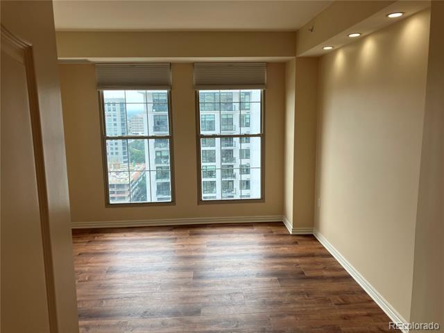 Building Photo - 300 W 11th Ave