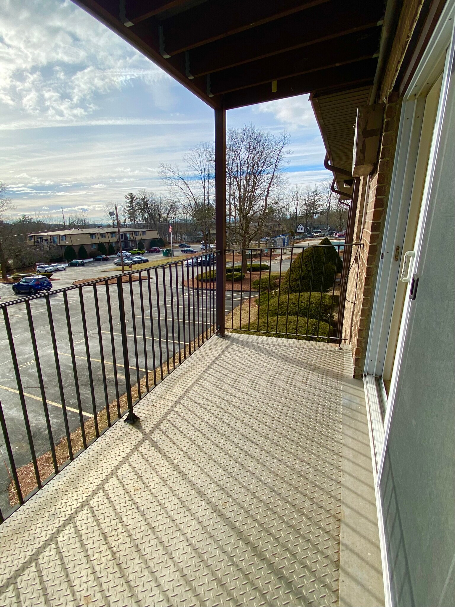 Building Photo - 3 Silvestri Cir