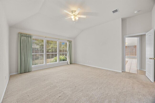 Building Photo - 10133 Cassandra Dr