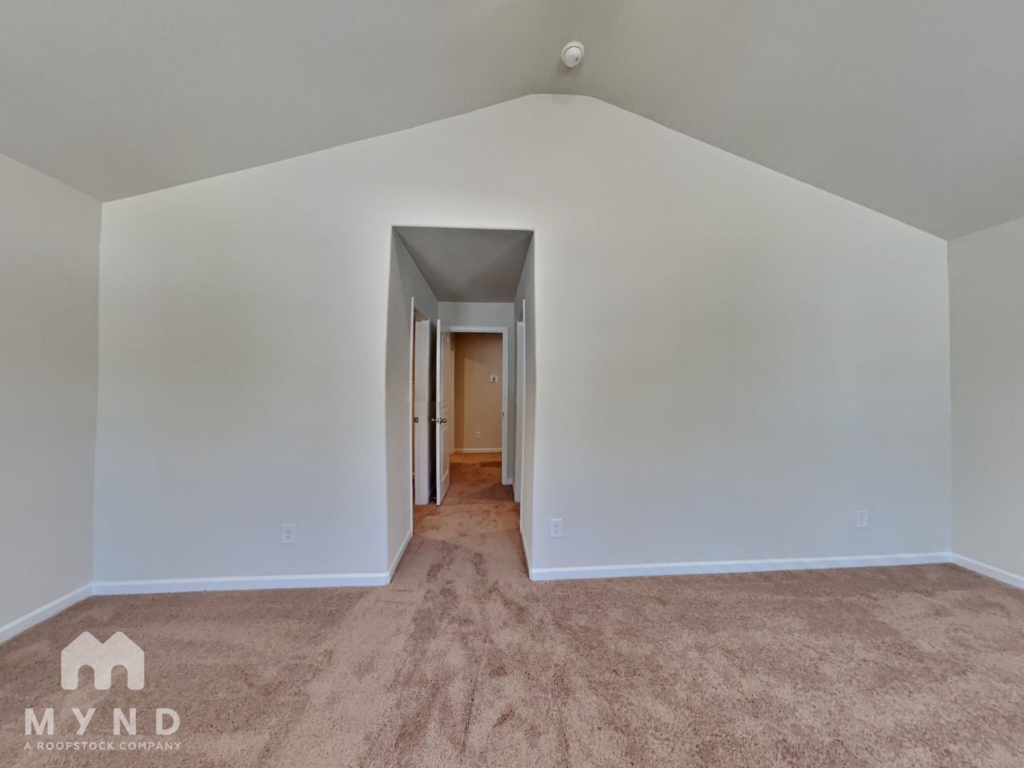 Building Photo - 184 Taverners Ln