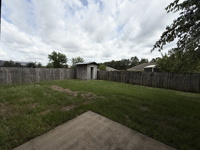 Building Photo - 13627 Catahoula Dr S