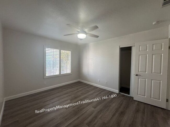 Building Photo - Elegant 4 Bed 2 Bath Home